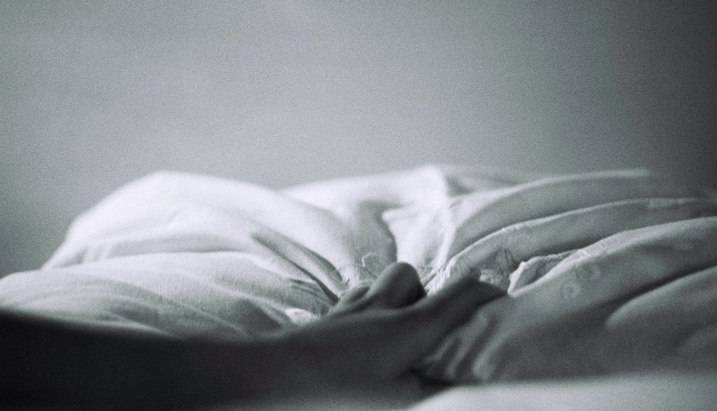 Sex Therapy & Counseling in Vienna & Thailand by R.L.Fellner (Image: Karolina Kolacz @Unsplash) Sex Therapy & Counseling in Vienna & Thailand by R.L.Fellner (Image: Karolina Kolacz @Unsplash)